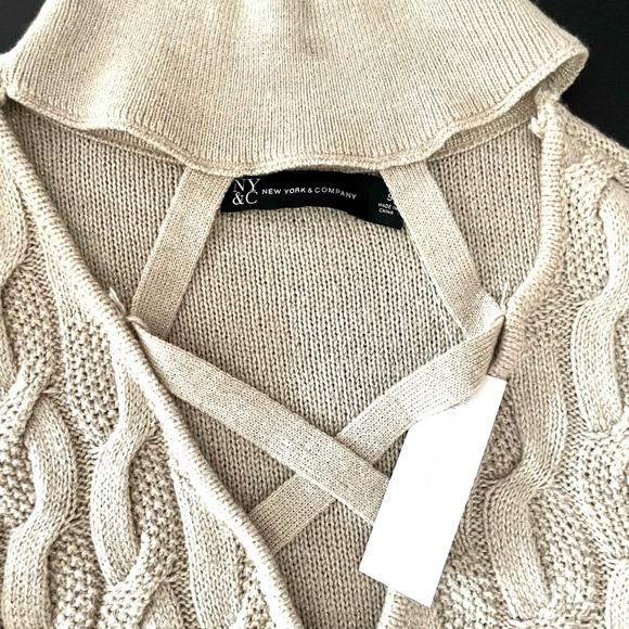 NWT NY & Company beige sweater - Picture 3 of 9